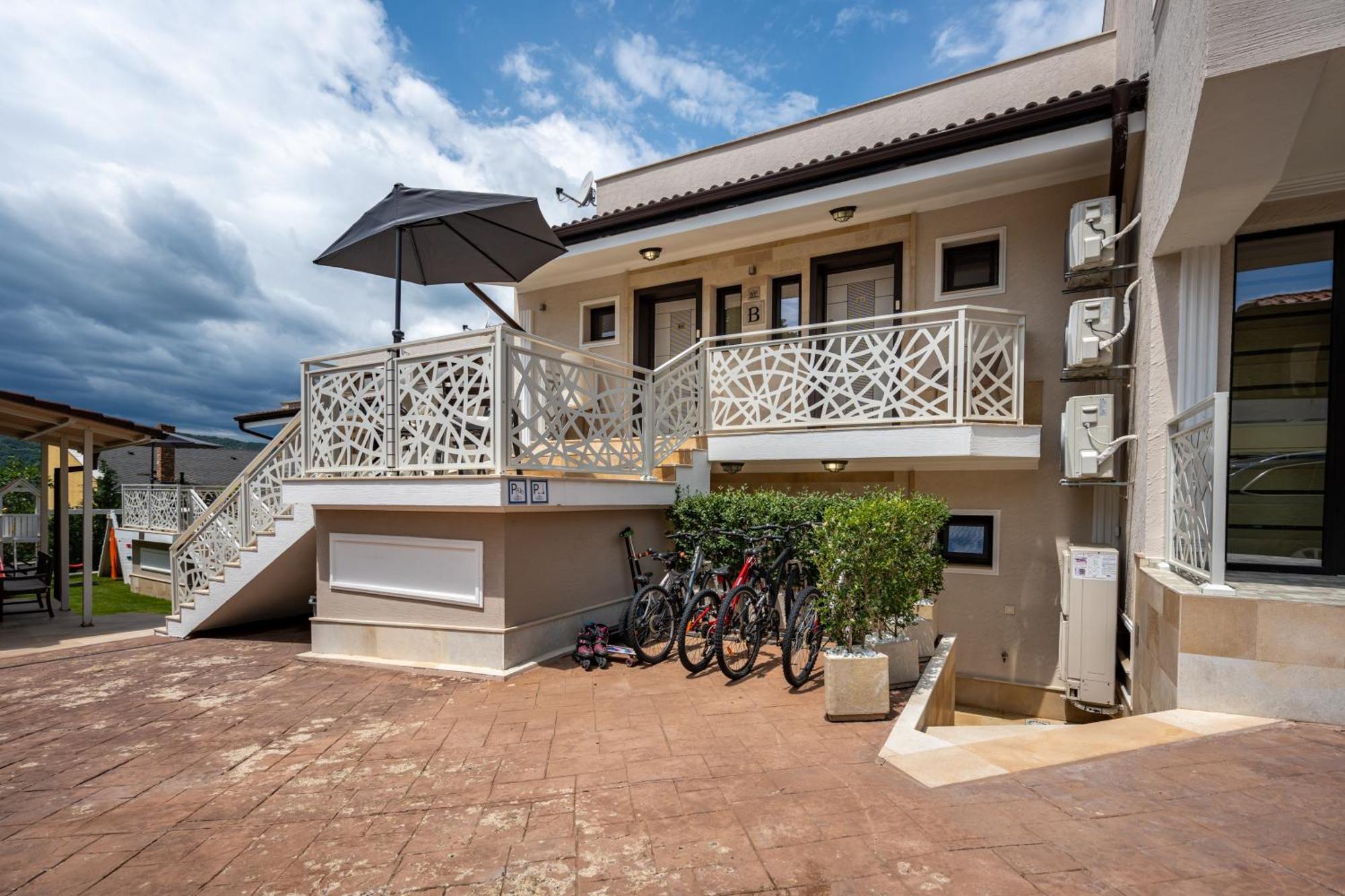 Club Houses Stefvall Glavatartsi Exterior photo